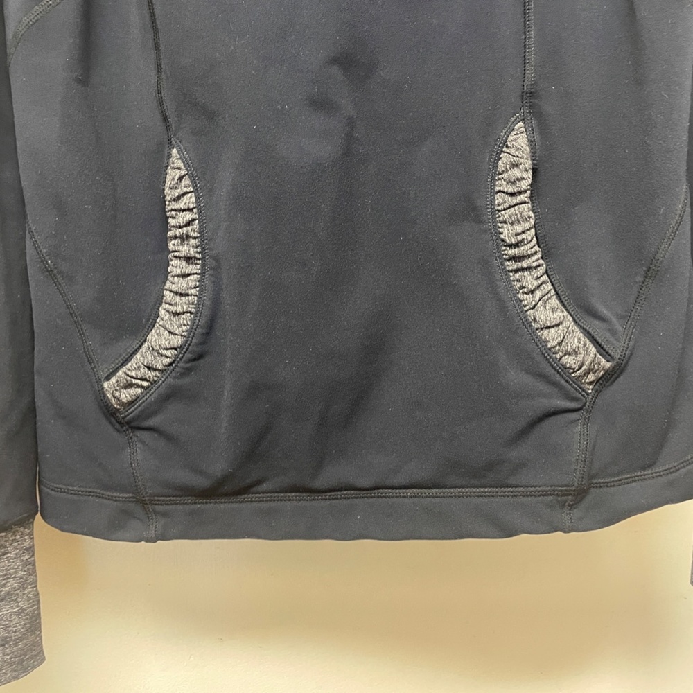 Lululemon Run Back On Track Pullover Hoodie Ponytail Hole - Picture 6 of 11